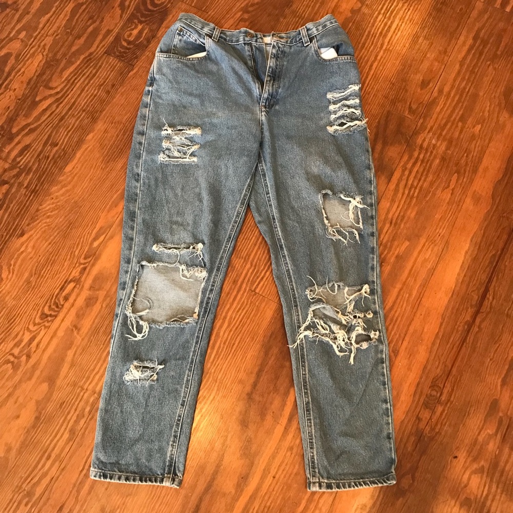 Liz Claiborne Distressed Mom Jeans